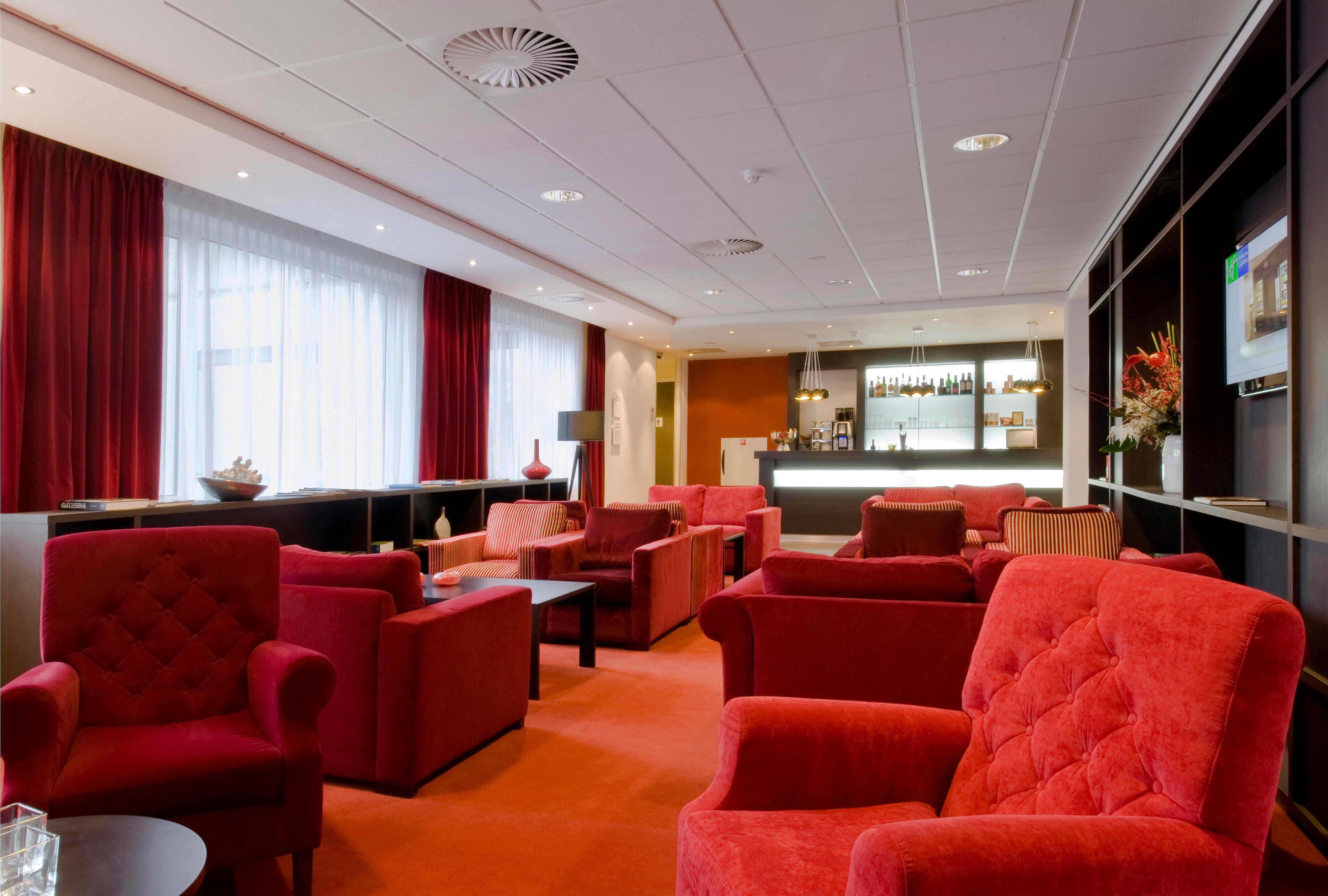 Holiday Inn Express Amsterdam - Schiphol, An Ihg Hotel Hoofddorp Exterior photo